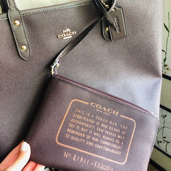 Coach Large Tote Bag - Reversible - Picture 2 of 7